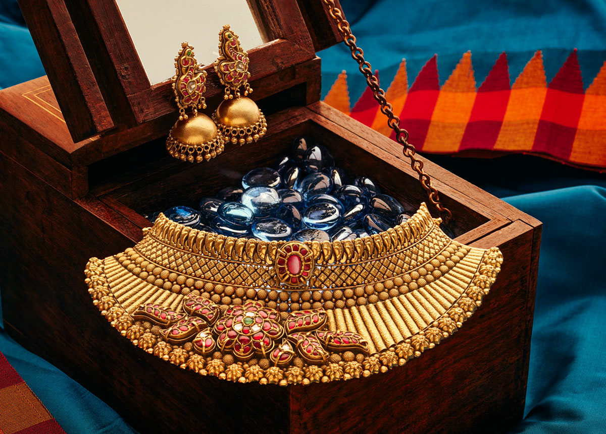 Diamond Jhumkas & Temple Earring Precision